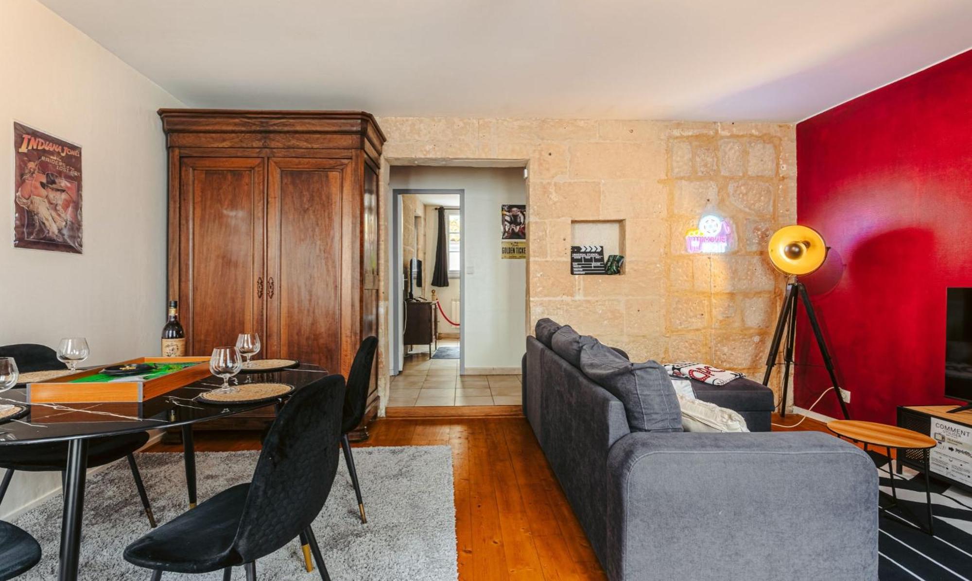 Olympia - Terrasse - Parking Gratuit - Centre Ville - Rez De Chaussee - Fibre Tv 4K 생트 외부 사진